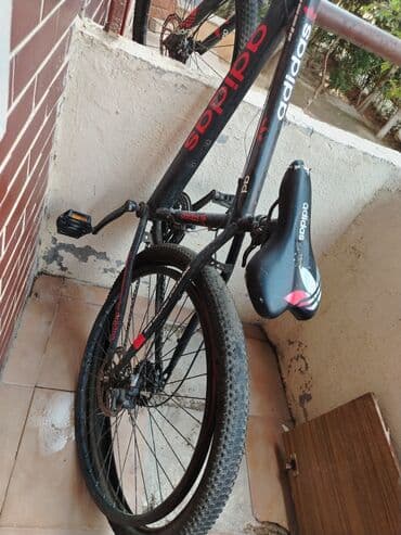 2ci əl velosipet: İşlənmiş Şəhər velosipedi Adidas, 26", sürətlərin sayı: 8, Ünvandan götürmə — 4