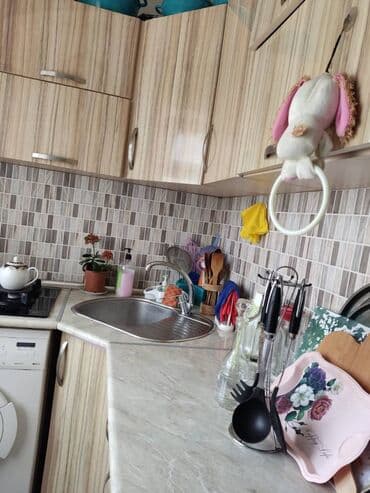 9 ci mikrorayon satilan evler: 2 otaqlı, 40 kv. m, Yeni təmirli — 10