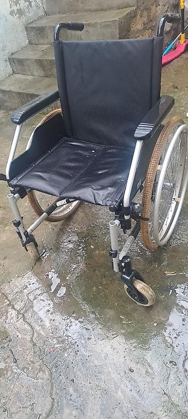 abc design 3 tec universal arabalar: Məhsul: EUROCHAIR əlil arabası (mexaniki) Təsvir: - Yüngül alüminium — 3