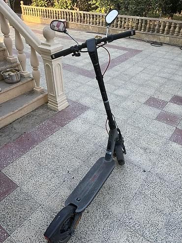 Segway elektrik skuter. 1 ay işlənib Şəkillərdə qara rəngli — 3