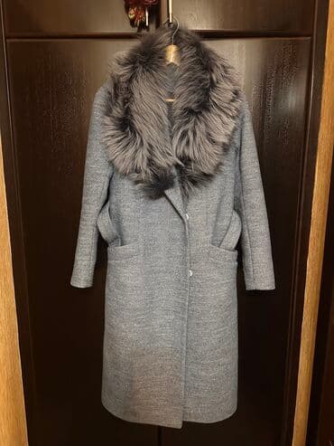 Продаю пальто в отличном состоянии Натуральный кашемир с натуральным lalafo.az -da Продаю пальто в отличном состоянии Натуральный кашемир с натуральным
