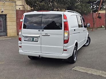 maşina: Mercedes-Benz Vito: 2.2 l | 2009 il Van/Minivan — 4