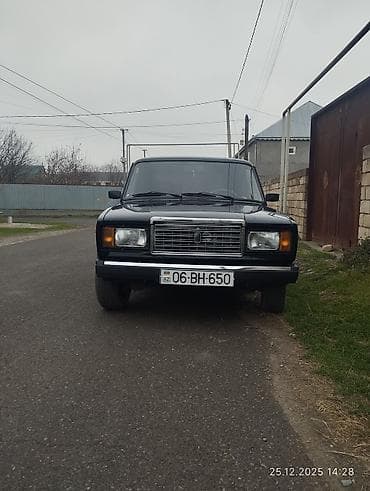 ilkin odənişsiz avtomobil: VAZ (LADA) 2107: 0.7 l | 2012 il 61455 km Sedan — 1