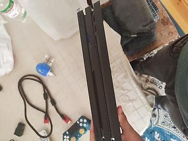 panel cit: Sony PlayStation 4 Pro oyun konsolu Xüsusiyyətlər: - PS4 Pro korpusu — 4