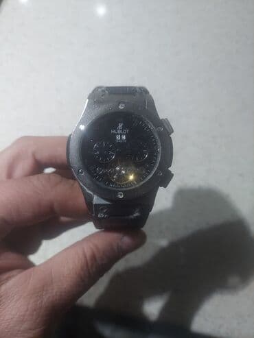 İşlənmiş, Qol saatı, Hublot, rəng - Qara