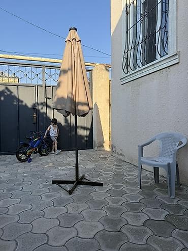 Bağ/terras üçün günəş çətiri - Rəng: qəhvəyi (bej tonlu) - Forma