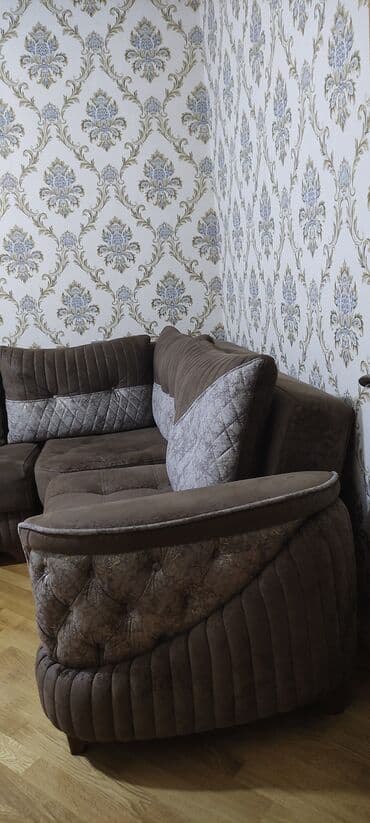 divan 2 əl: Künc divan, İşlənmiş, Açılan, Bazalı, Parça, Çatdırılma yoxdur — 4