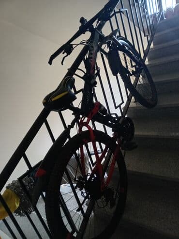 qiz ucun velosiped qiymeti: Salam demek olar ki tezedi. Arxa kameri desilib 6m xerci var. 450m — 1