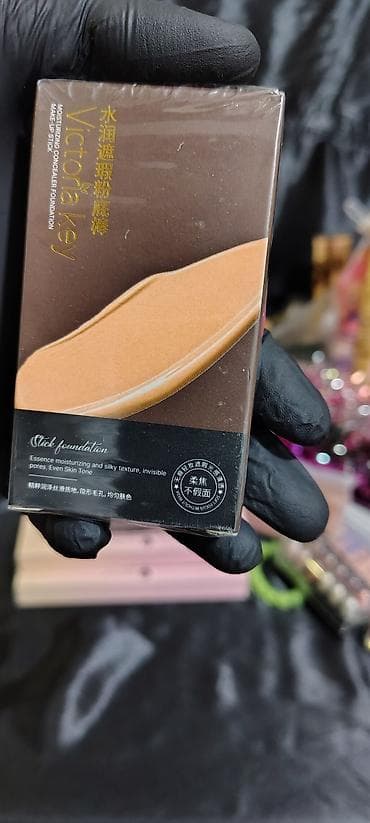 Victoria Key Moisturizing Concealer Foundation Make-Up Stick – Natural