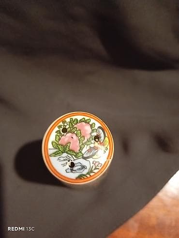 Çini duz səpən (duz qabı) - Material: porselen/çini - Forma — 4