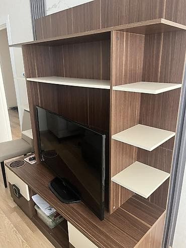 hamam polkasi: Düz TV altlığı, Polkalı, Laminat — 1