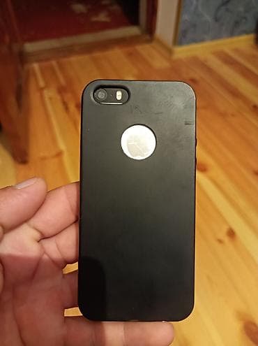 telfonu: IPhone SE, Qara — 1