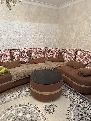 zerin mebel: Qonaq otaqı testi satılır.Tv altlığıda var,kamod güzgülü,2 qaplı — 6