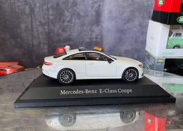 metbex tavan modelleri: Коллекционная модель Mercedes-Benz E-class W213 Coupe white 2017 — 11