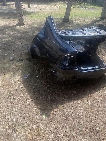 bmw x5 disk: E46 bmw arxa sag krlo. ehdiyat hissesi. Real alıcıya cüzi endirim — 1