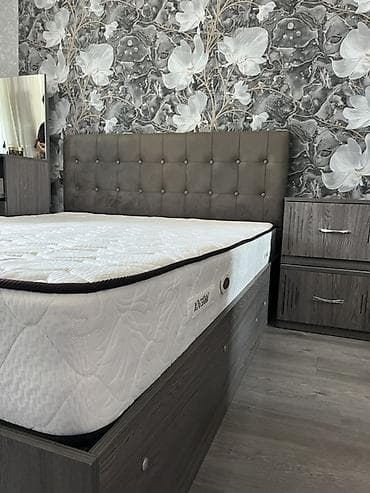matras satilir: Yataq otağı mebeli (yataq, dolab, tumbalar, termo) Yataq otağı mebeli — 7