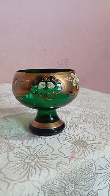 dekor divar saatlari: Böyük dekorativ şirniyyat/kupə qabları – 2 ədəd - Material: qalın — 3