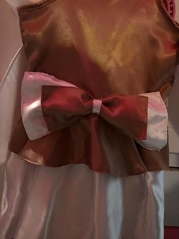 Don 5,6,7 yaş üçun tikdrilib don 
Geyinilmeyib amma
10 azn — 7