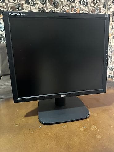 Monitor LG 17 lik