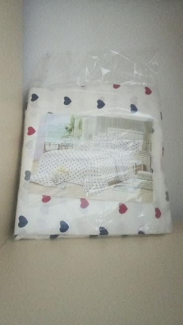 urek sekilleri instagram: Yataq üçün rəng - Qırmızı Yataq örtüyü — 3