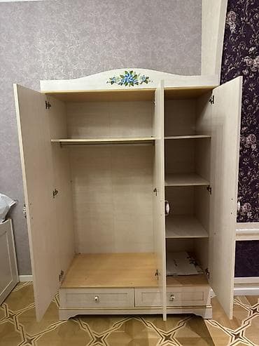 dekor ref: İşlənmiş, 6 qapı, Siyirməli, Bej, Taxta, Kupe, Düz dolab — 2