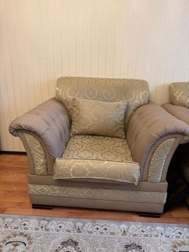 диван офисный угловой: Угловой диван, Журнальный стол — 2