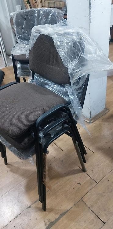 ikinci el pec: Ofis kurs üçün oturacaqlar say var təzə kimidir — 4