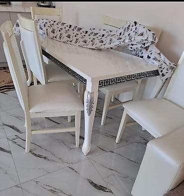 təkərli stul: Masa 6 oturacaqla Tecili satilir 300 azn Unvan :Gunesli 1241*Deniz — 1
