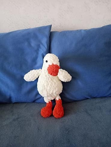 oyuncaq robot: Yumşaq oyuncağ – ördək/qaz fiquru - Material: həcmli, pambıq kimi — 2