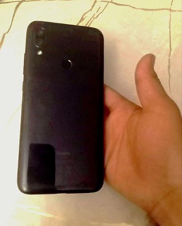 qara profil şekilleri: Məhsul: Qara rəngli smartfon sim yeri işlemir Xüsusiyyətlər: - Arxa — 3