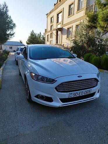 w210 on bufer: Ford Fusion: 2 l | 2014 il 200000 km Sedan — 2