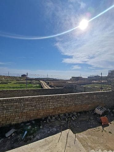 heyet ev: Badamdar qəs. 4 otaqlı, 170 kv. m, Kredit yoxdur, Təmirsiz — 2