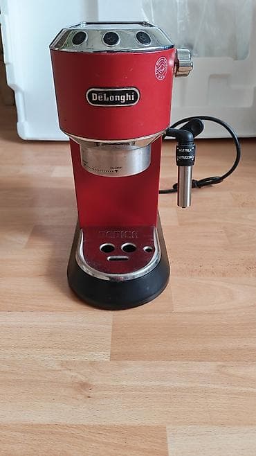 sükan seti: Qəhvə maşını Delonghi, Borulu, Kapuçinator ilə — 6