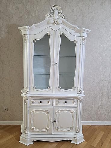 das yunu: Qonaq otağı üçün, Açılmayan, Oval masa, 6 stul — 2