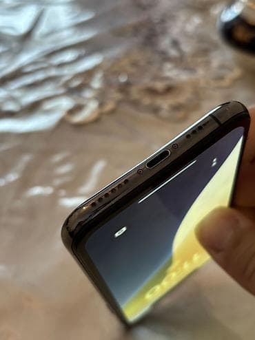 iphone 8 plus 256 gb ikinci el: IPhone Xs, 256 GB, Qara, Face ID — 6