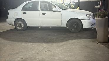 Salam slesar motorist teleb olunur yerimiz novxanida