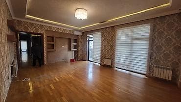 Kirayə mənzillər: Abu Arenanın binasında 3 otaqlı menzil.157 kv.2 sanuzeli var.Merkəzi — 10