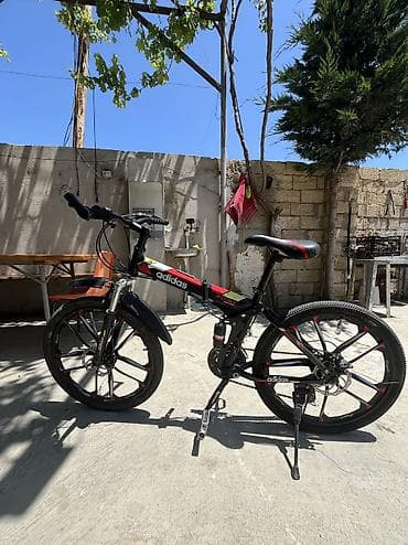 velosiped 28 type 1: İşlənmiş Şəhər velosipedi Adidas, 24", sürətlərin sayı: 7, Ünvandan götürmə, Ödənişli çatdırılma — 2