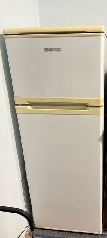 2 qapılı Beko Soyuducu Satılır, rəng - Ağ