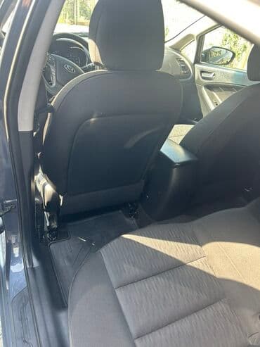 фольксваген гольф 1 6: Kia Forte: 1.8 л | 2015 г. Седан — 5