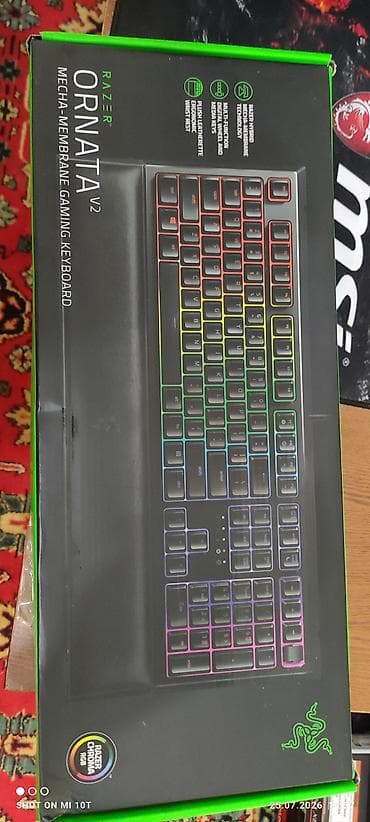 Pc Kampyuter ucun klaviatura Razer Ornata v2 az isdemis yaxsi