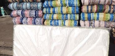 брендовое постельное белье оптом: Hərcür yorgan döşək yastıq və yataq dəstlərinin, Ortopedik və sadə — 1