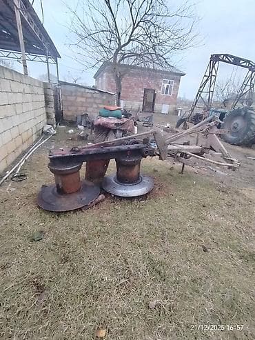 t25 traktör satilir: Traktorlar — 2