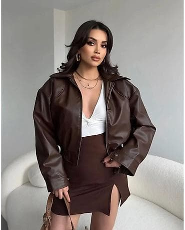 Qadınlar üçün qısa dəri görünümlü jaket (süni dəri) - Rəng: tünd