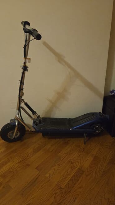 Qaşıqlar: Elektrik skuter - Güclü çərçivəli, metal sükan borusu və geniş ayaq — 1