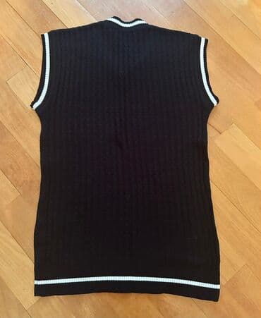 Uşaq geyimi və ayaqqabıları: Geyimlər satılır.Çeşidlər var.Real alıcılar əlaqə saxlasın — 6