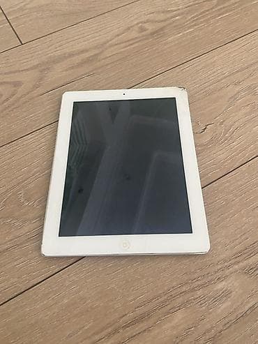Apple iPad: Б/у Apple iPad 3 (2012), 9,7", < 64 ГБ, Самовывоз — 6