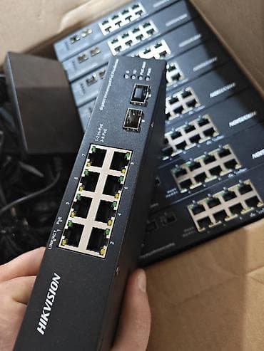 kamera dəsti: Hikvision Ethernet Switch – Model: DS-3T0510HP-E/HS Xüsusiyyətlər: - — 3