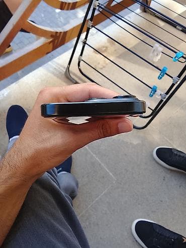 IPhone 16 Pro, 128 GB, Black Titanium, Simsiz şarj, Face ID — 5