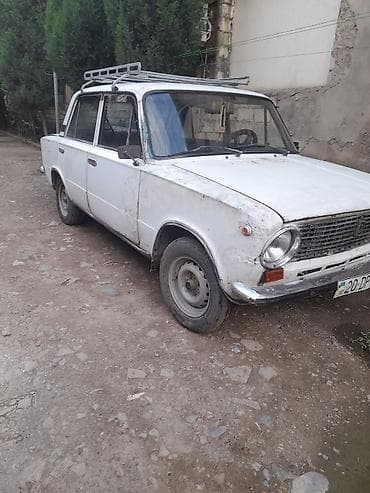 avtovoz satilir: VAZ (LADA) 2101: 0.4 l | 1986 il Sedan — 3